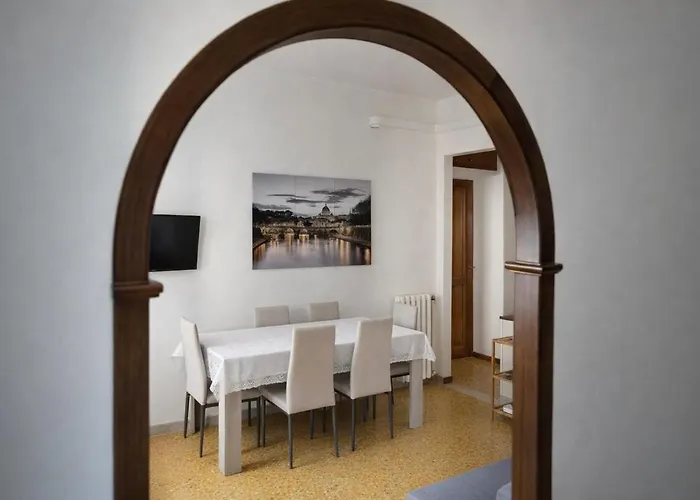 Modern Pigneto Flat, 5 Mins To Metro & Parking *