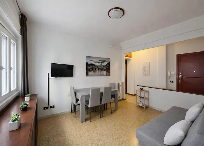 Modern Pigneto Flat, 5 Mins To Metro & Parking *