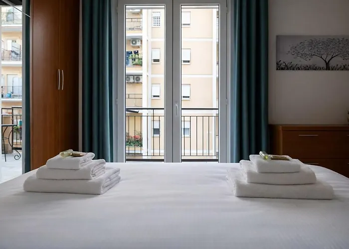 Modern Pigneto Flat, 5 Mins To Metro & Parking Διαμέρισμα *